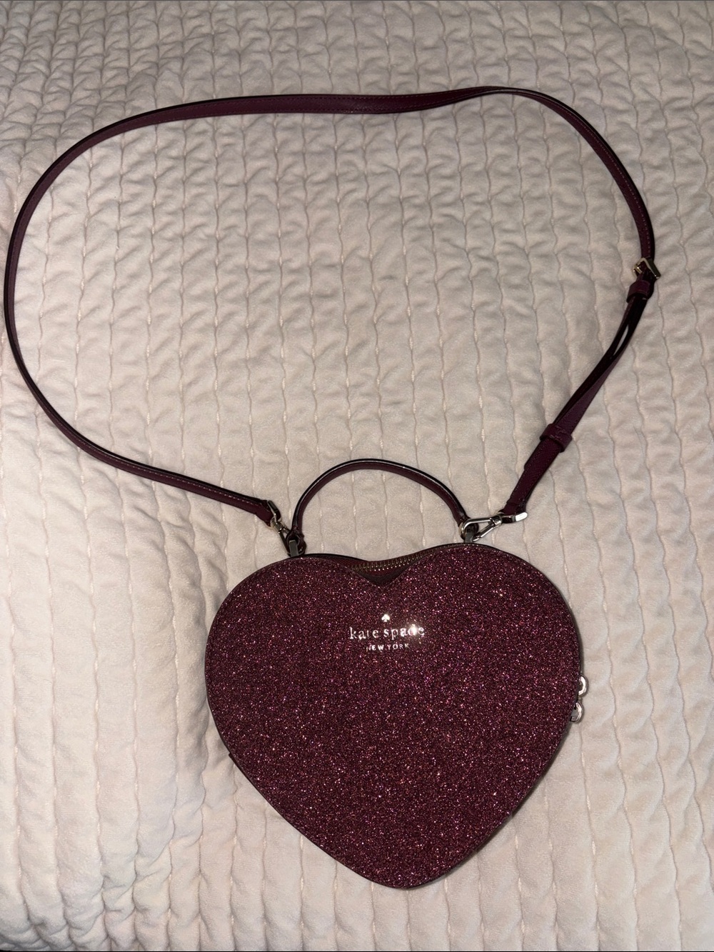 kate spade Glitter Heart Crossbody in Deep Wine